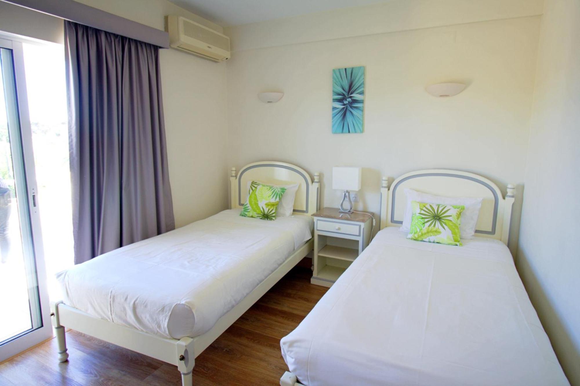 Hotel Wot Algarve Almancil Esterno foto