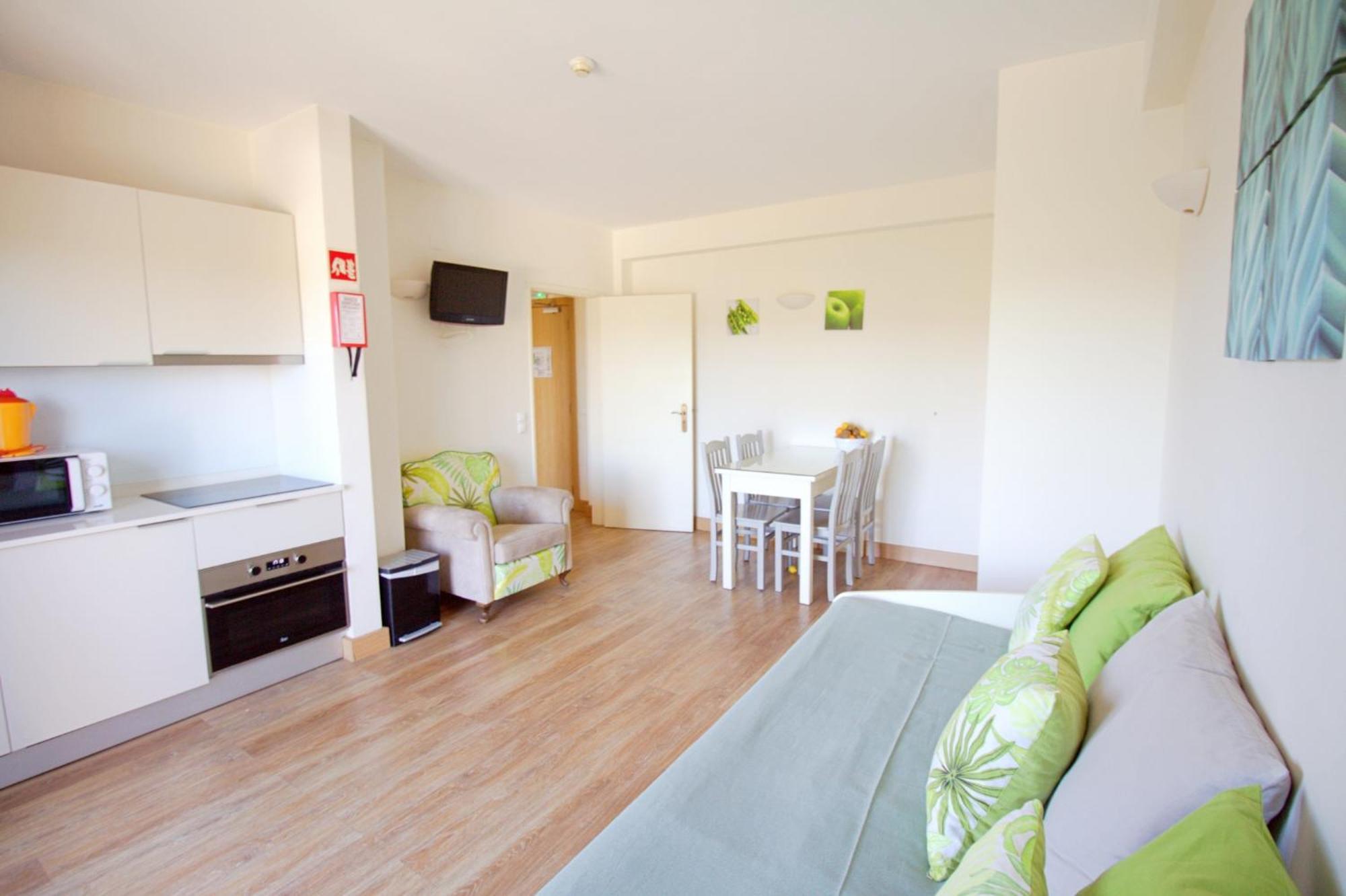 Hotel Wot Algarve Almancil Esterno foto